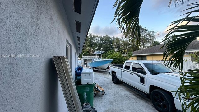 2343 NW 102nd Street, Miami, FL 33147
