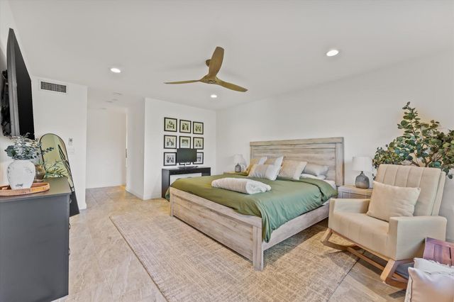 7932 Eastlake Drive 18 G, Boca Raton, FL 33433