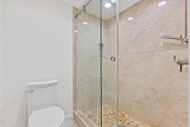 7932 Eastlake Drive 18 G, Boca Raton, FL 33433