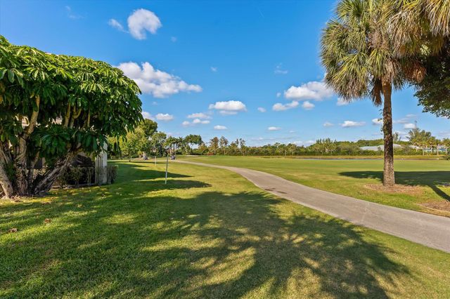 7932 Eastlake Drive 18 G, Boca Raton, FL 33433