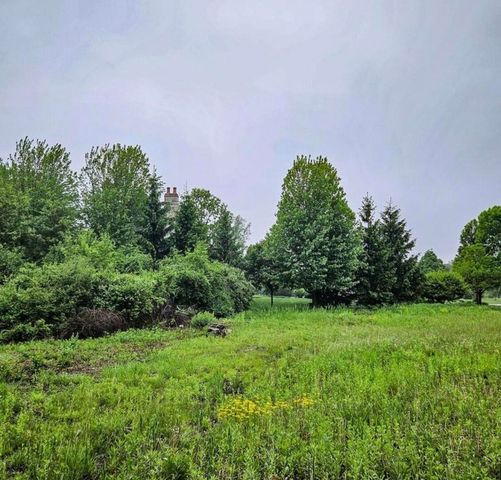 1 N Stoney Ridge Court, Hawthorn Woods, IL 60047
