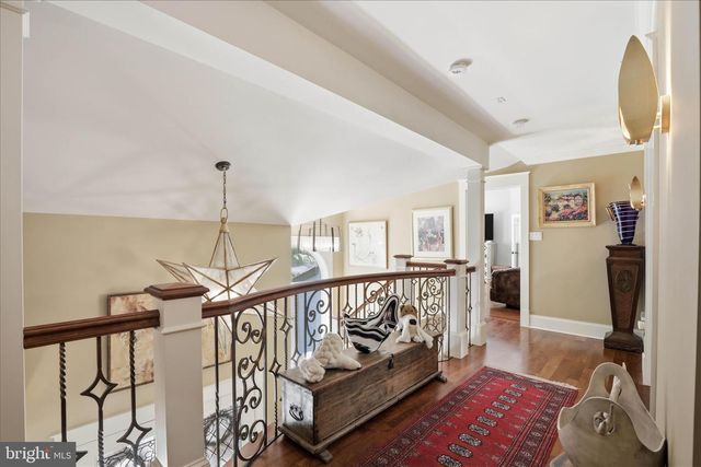 137 E WOODS DR, Lititz, PA 17543