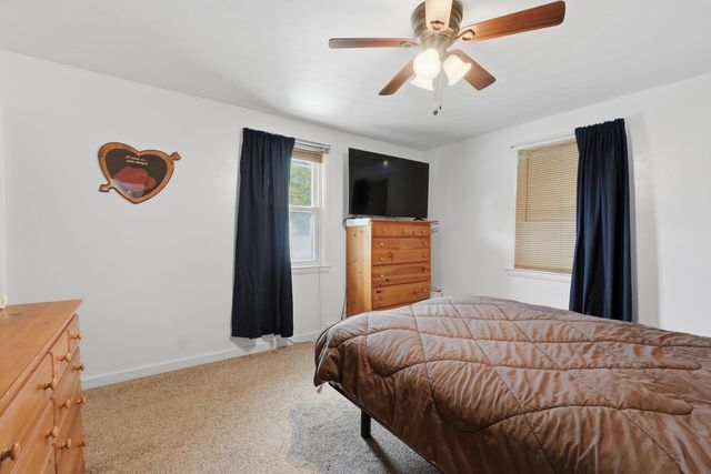 605 Chandler St, Worcester, MA 01602