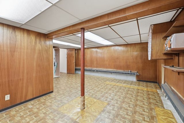 605 Chandler St, Worcester, MA 01602