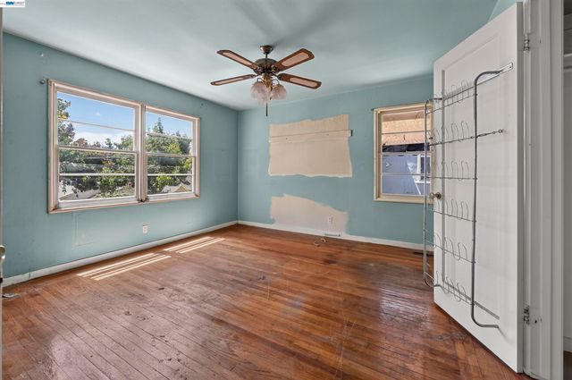 169 Marlow Dr, Oakland, CA 94605