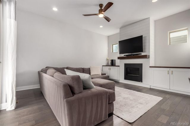 9982 E 60th Avenue, Denver, CO 80238