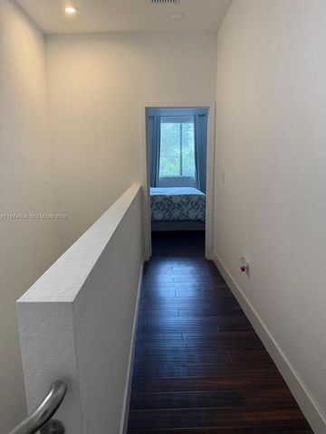 10916 SW 235th Ln, Homestead, FL 33032