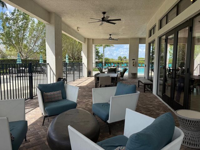 10916 SW 235th Ln, Homestead, FL 33032