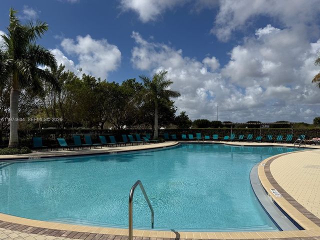 10916 SW 235th Ln, Homestead, FL 33032