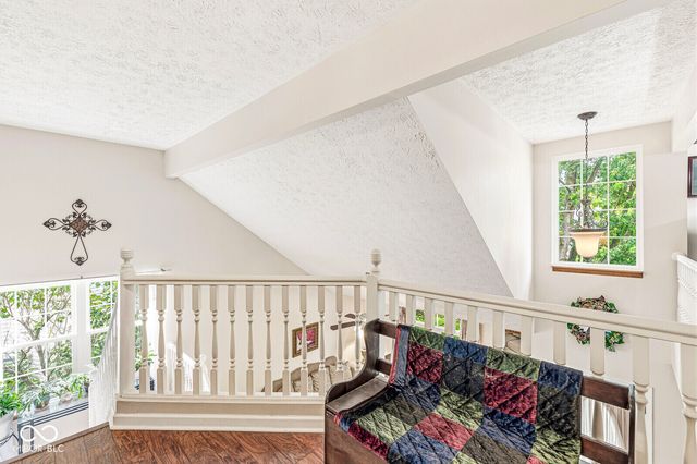 6733 Berkshire Drive, Zionsville, IN 46077