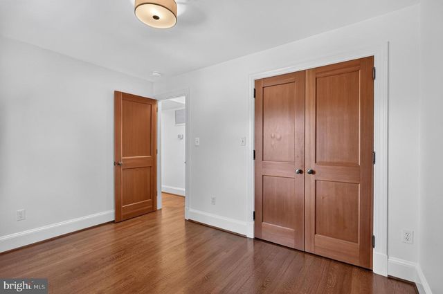 5141 PALISADE LN NW, Washington, DC 20016