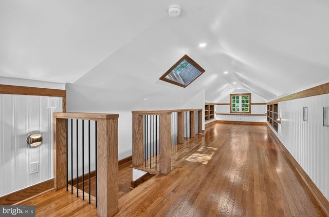 5141 PALISADE LN NW, Washington, DC 20016