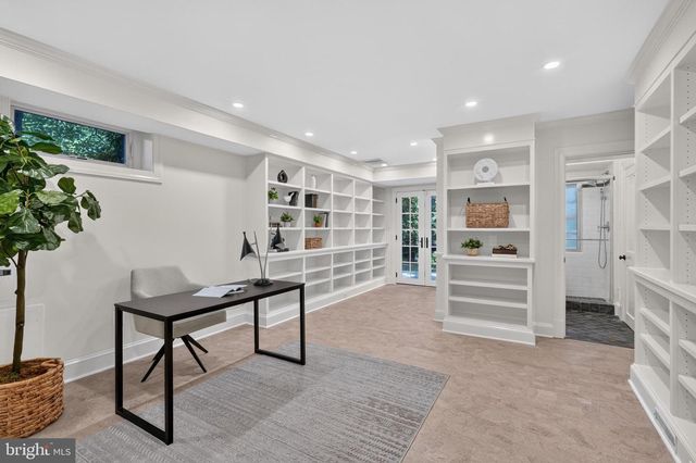 5141 PALISADE LN NW, Washington, DC 20016