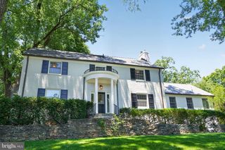 5141 PALISADE LN NW, Washington, DC 20016