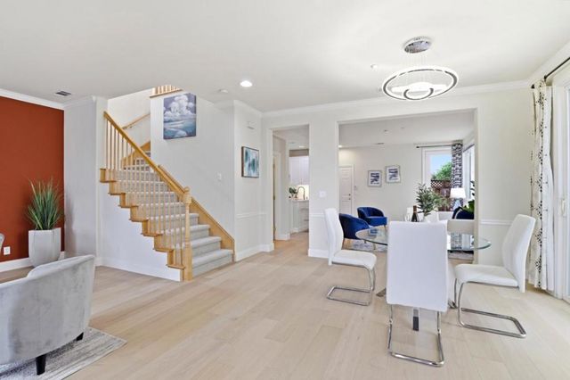 377 S Mary Avenue, Sunnyvale, CA 94086