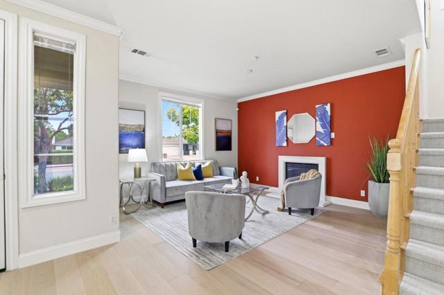 377 S Mary Avenue, Sunnyvale, CA 94086