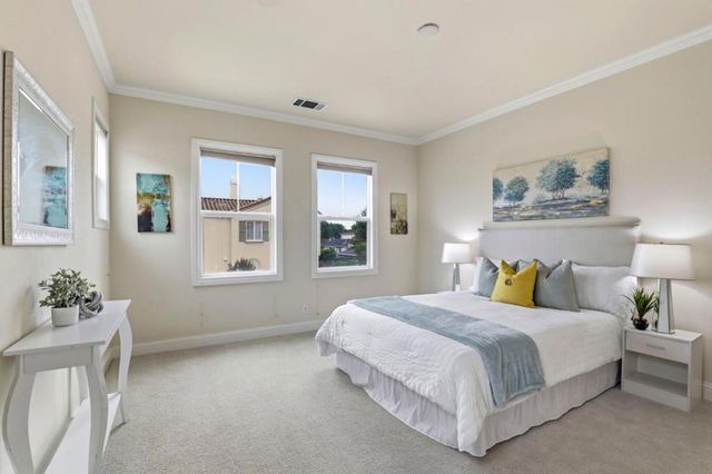 377 S Mary Avenue, Sunnyvale, CA 94086