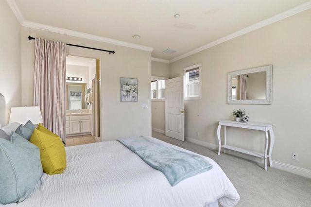 377 S Mary Avenue, Sunnyvale, CA 94086