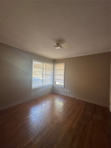 240 Olive Street, Shreveport, LA 71104