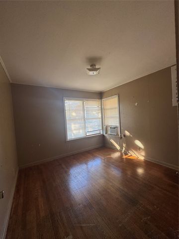 240 Olive Street, Shreveport, LA 71104