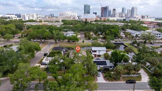 521 12TH AVENUE S, St Petersburg, FL 33701