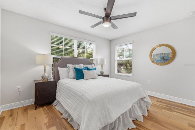 521 12TH AVENUE S, St Petersburg, FL 33701