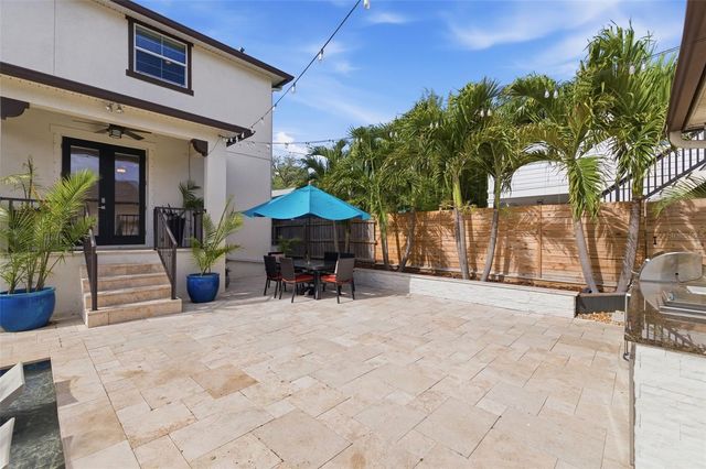 521 12TH AVENUE S, St Petersburg, FL 33701