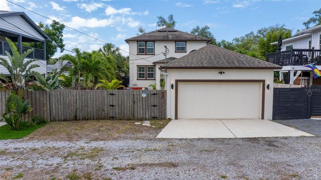 521 12TH AVENUE S, St Petersburg, FL 33701