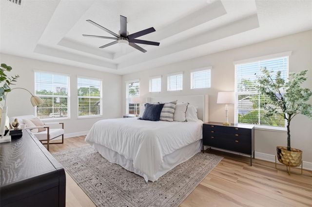 521 12TH AVENUE S, St Petersburg, FL 33701