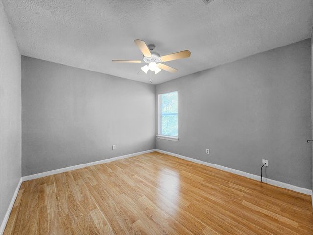 26986 Crown Haven Drive, Kingwood, TX 77339