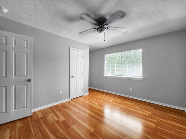 26986 Crown Haven Drive, Kingwood, TX 77339