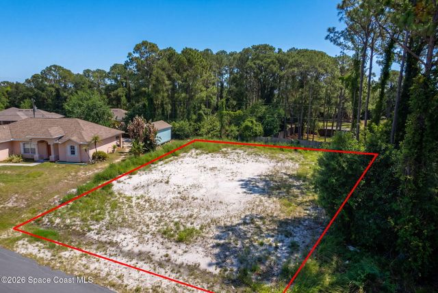 243 Dobbins Road NW, Palm Bay, FL 32907