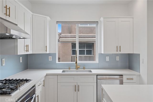 14419 Stonecreek, Gardena, CA 90247