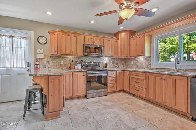 1461 Holston Drive, Bristol, TN 37620