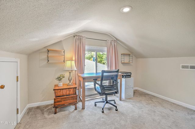 1461 Holston Drive, Bristol, TN 37620