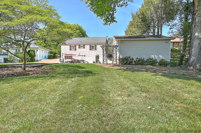 1461 Holston Drive, Bristol, TN 37620