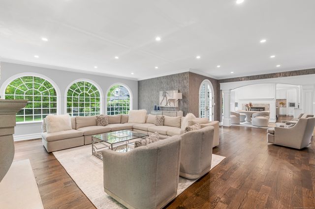 34 Carrington Drive, Greenwich, CT 06831