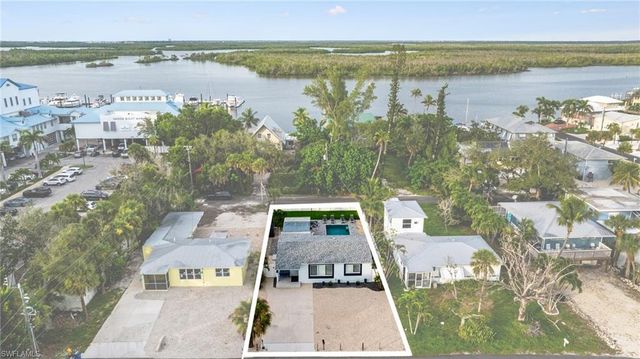 4831 Coquina RD, Fort Myers Beach, FL 33931