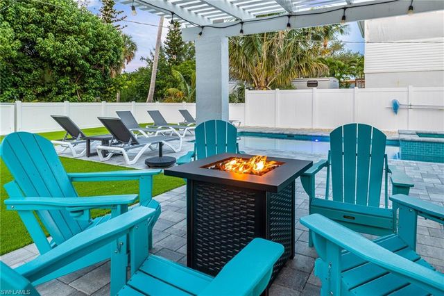 4831 Coquina RD, Fort Myers Beach, FL 33931
