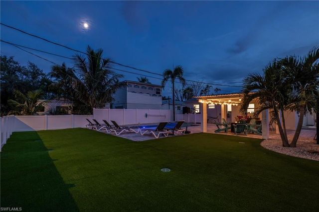 4831 Coquina RD, Fort Myers Beach, FL 33931