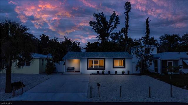 4831 Coquina RD, Fort Myers Beach, FL 33931