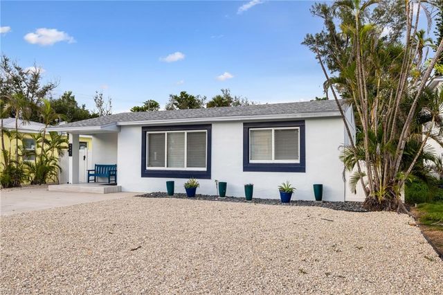 4831 Coquina RD, Fort Myers Beach, FL 33931