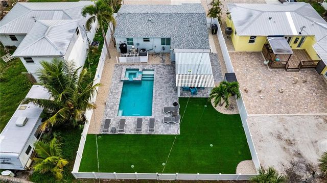 4831 Coquina RD, Fort Myers Beach, FL 33931