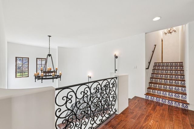 2706 Pearce RD, Austin, TX 78730