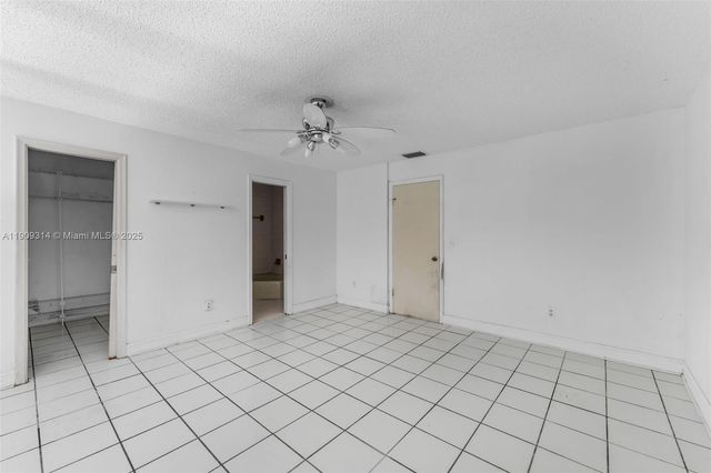 10215 SW 89th St, Miami, FL 33176