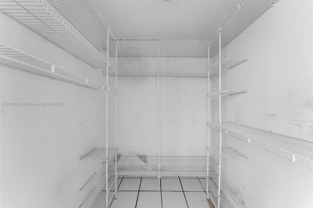 10215 SW 89th St, Miami, FL 33176