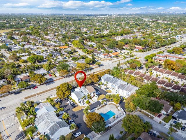 10215 SW 89th St, Miami, FL 33176