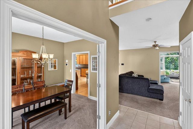 507 Dorland Road S, Maplewood, MN 55119