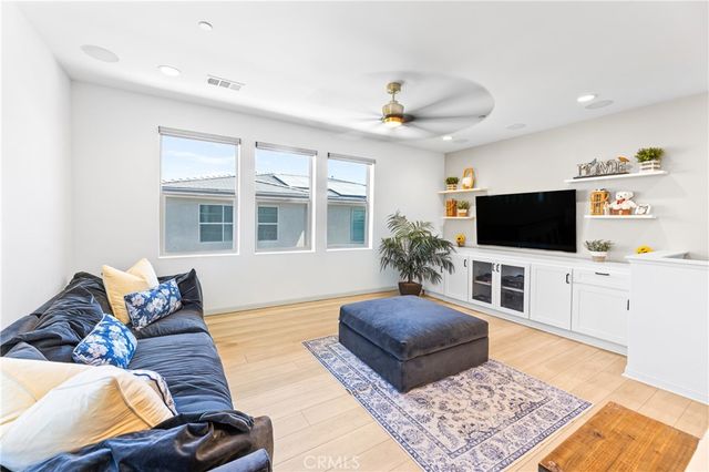 329 Moonflower Road, Rancho Mission Viejo, CA 92694