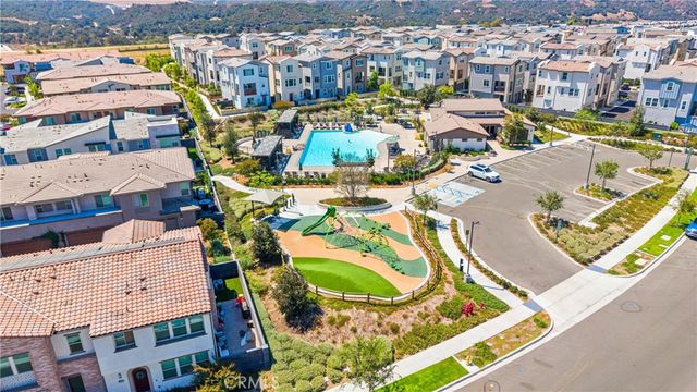 329 Moonflower Road, Rancho Mission Viejo, CA 92694